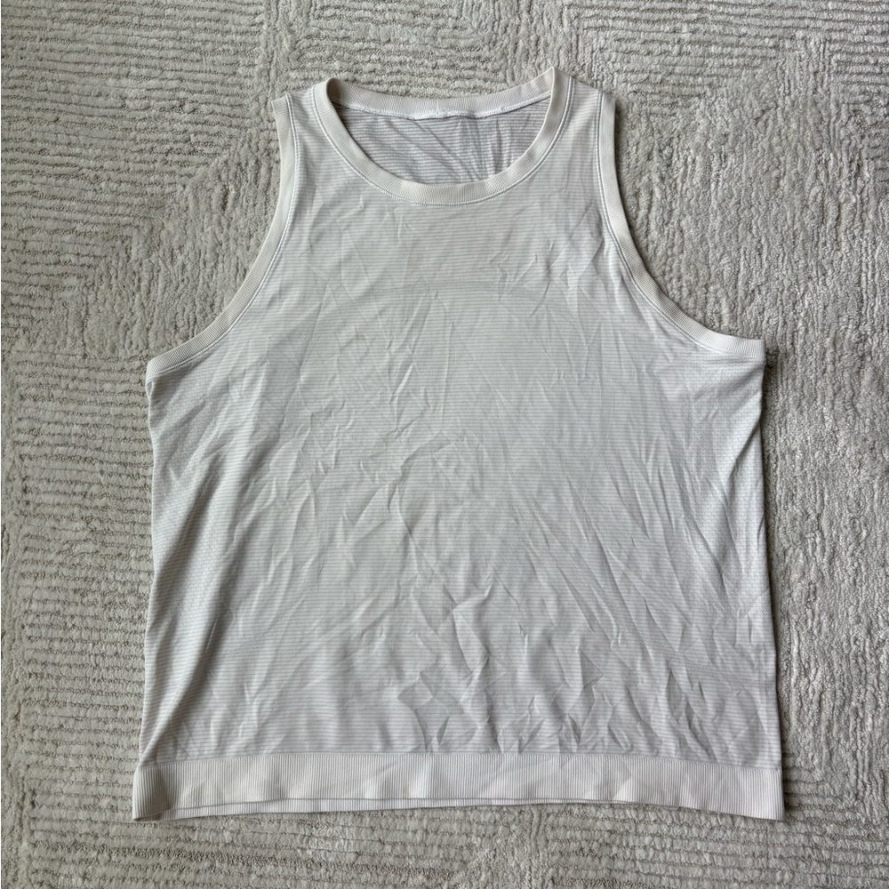 Lululemon Women’s Swiftly Breathe Muscle Tank- white- size 10